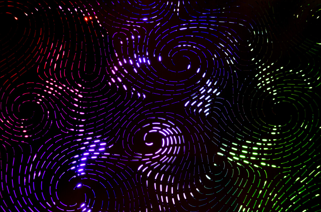 Van Gogh Dreams for Van Gogh Museum Amsterdam Striving for Greater Meaning purple infinity meditative room design immersive installation