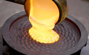 Van Gogh Dreams for Van Gogh Museum Amsterdam Tellart Process creating sunflowers for design immersive installation