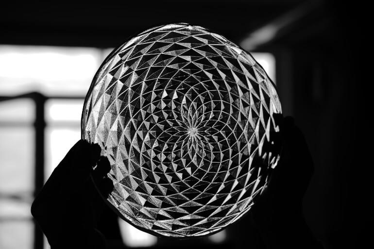 Van Gogh Dreams for Van Gogh Museum Amsterdam black sunflower for design immersive installation