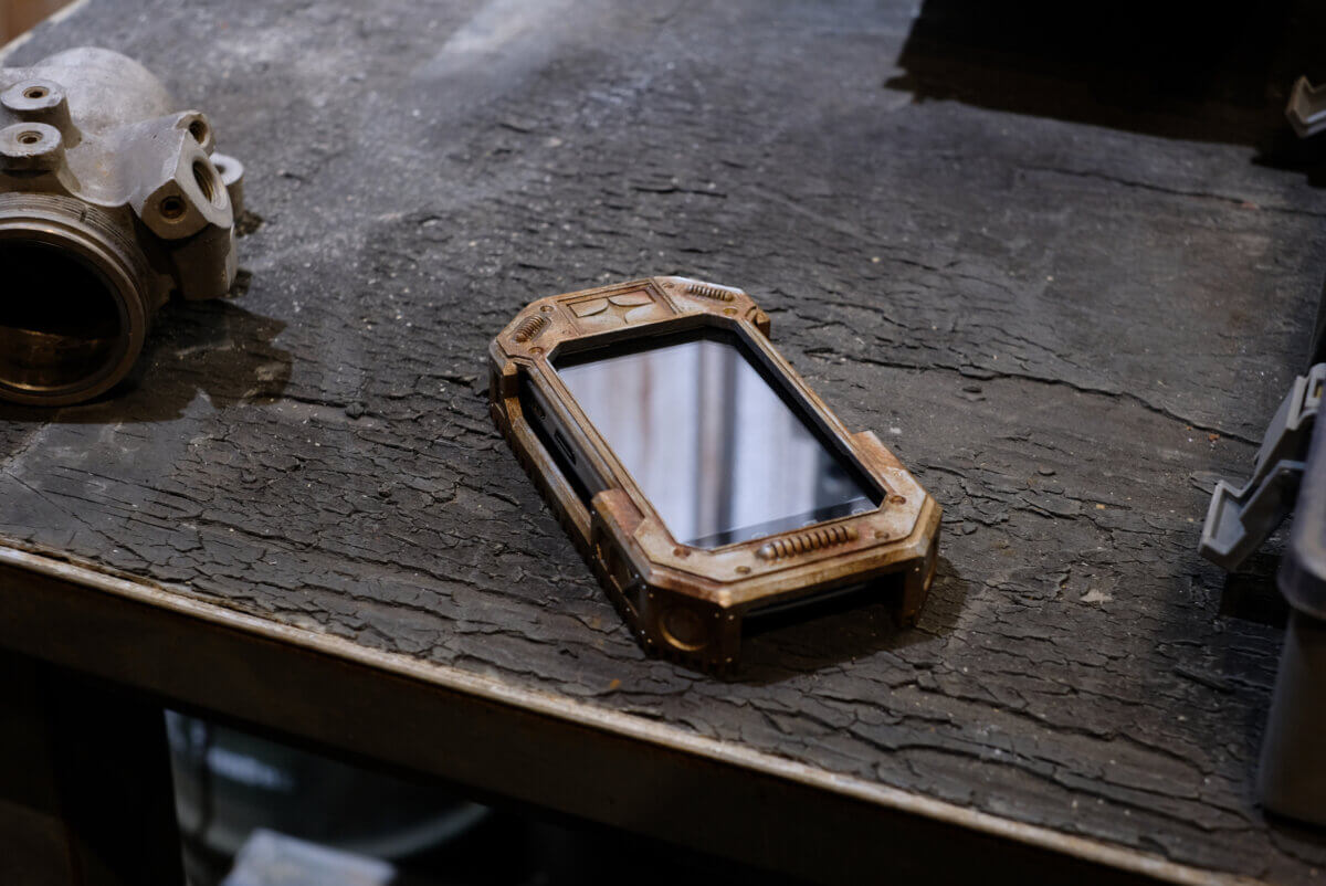 Immersive challenges and creative skills in Alita experience