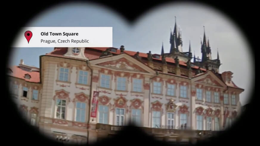 Engaging tourists in immersive storytelling through binoculars