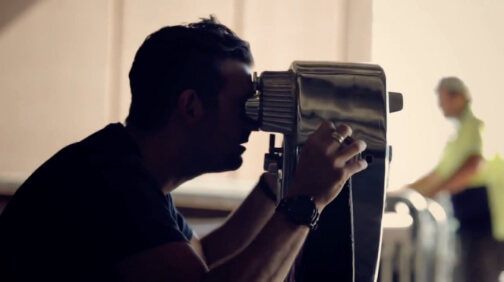 Engaging tourists in immersive storytelling through binoculars