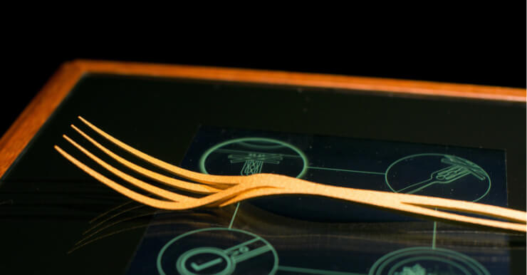 Dietary advice smart fork interactive museum design installation